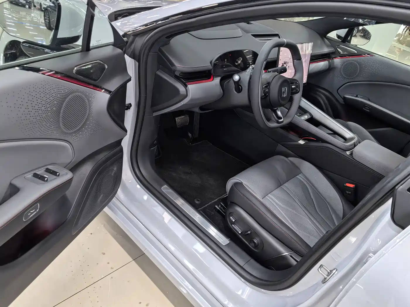 ZEEKR EXTREME KRYPTON 007GT