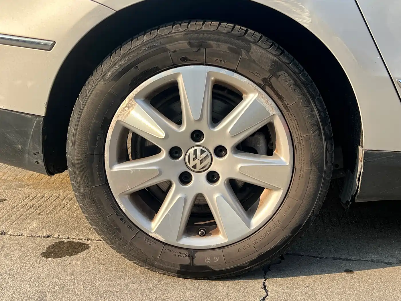 Volkswagen Magotan 2009 1.8TSI DSG Luxury фото 17