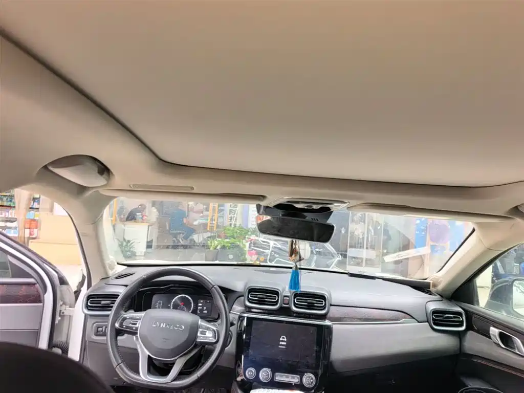 Lynk & Co 02 2019 High Energy Edition 2.0T Automatic 2WD Power Pro China VI фото 9