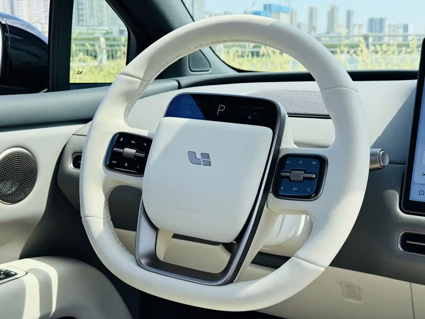 Li Auto i6 2026 2025 2WD Base Model