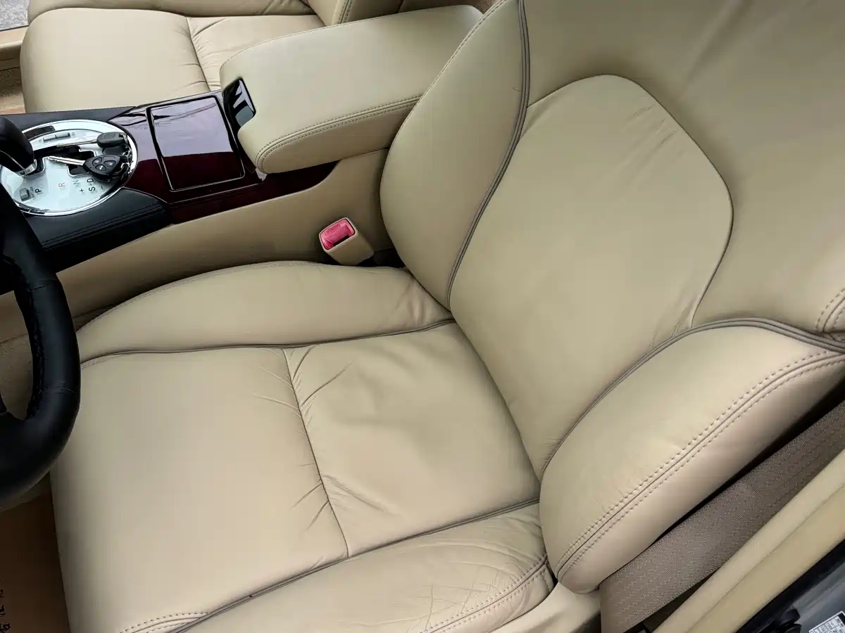 Toyota Reiz 2008 2.5S Special Commemorative Edition фото 16
