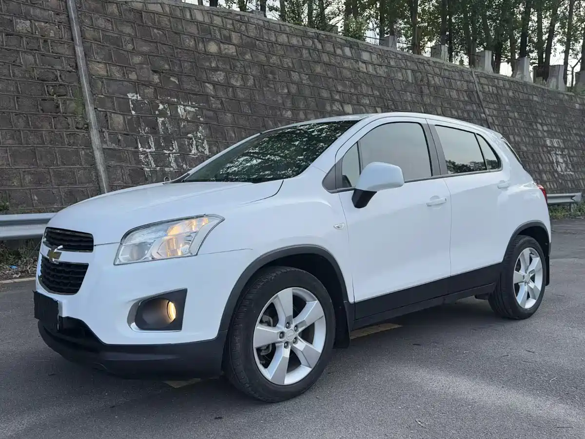 Фото 1 - Chevrolet Trax