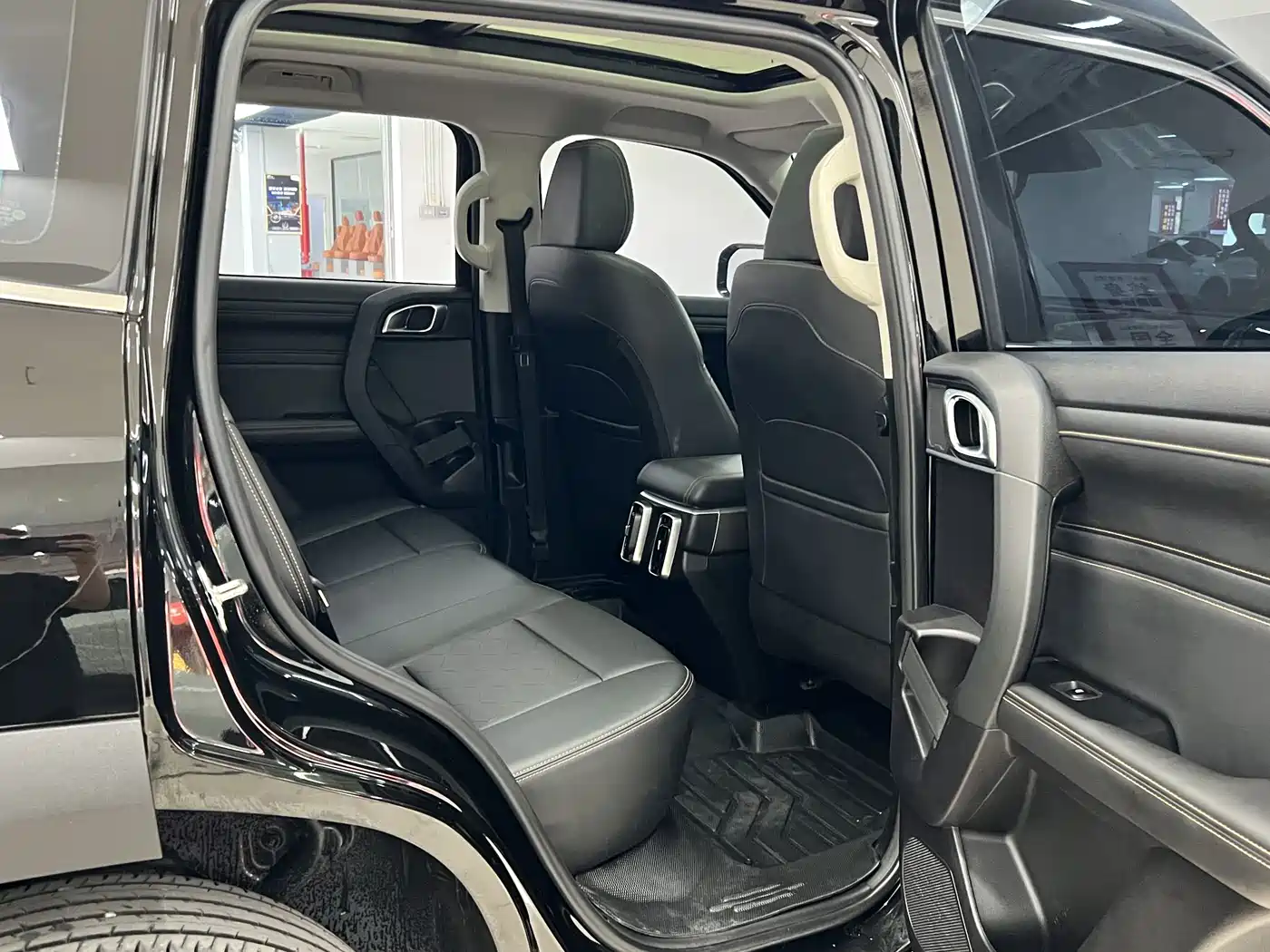 Haval Big Dog 2024 2.0T DCT Chinese Rural Dog Edition фото 14
