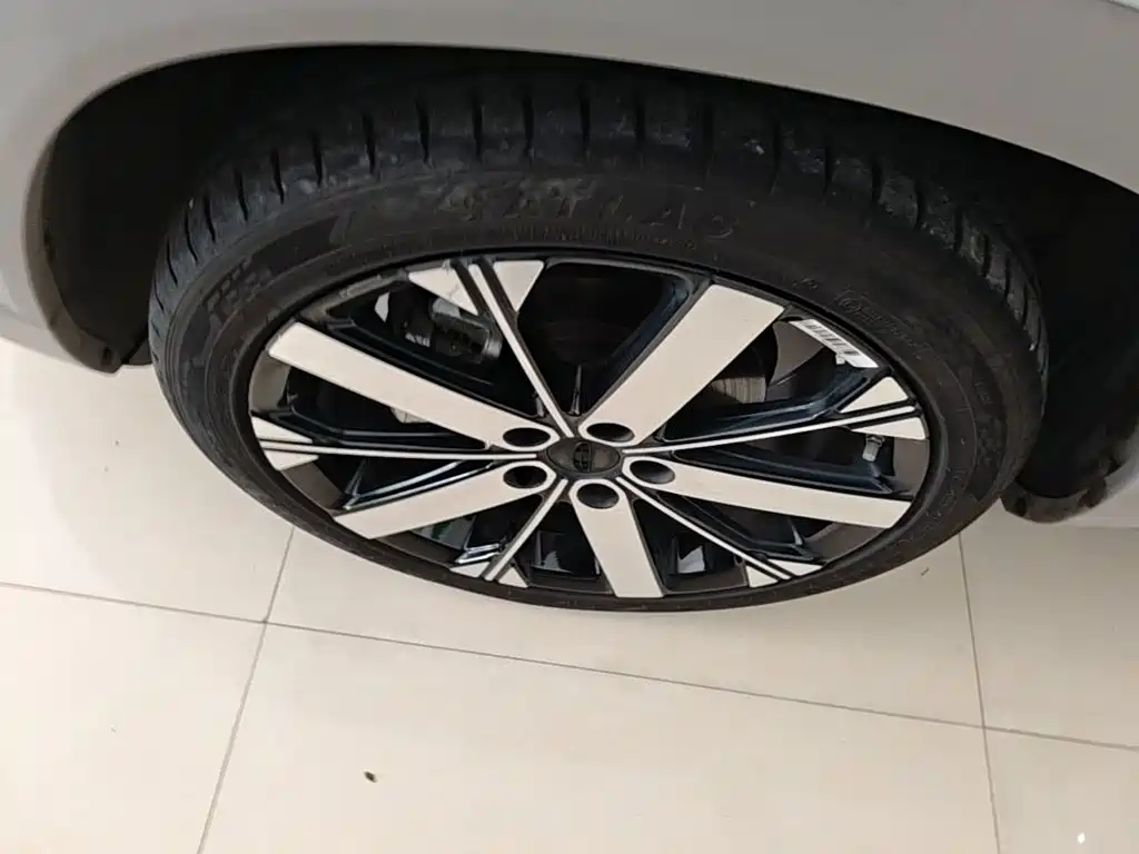 Geely ICON 2023 2023 Model 1.5TD Chocolate Deluxe Edition