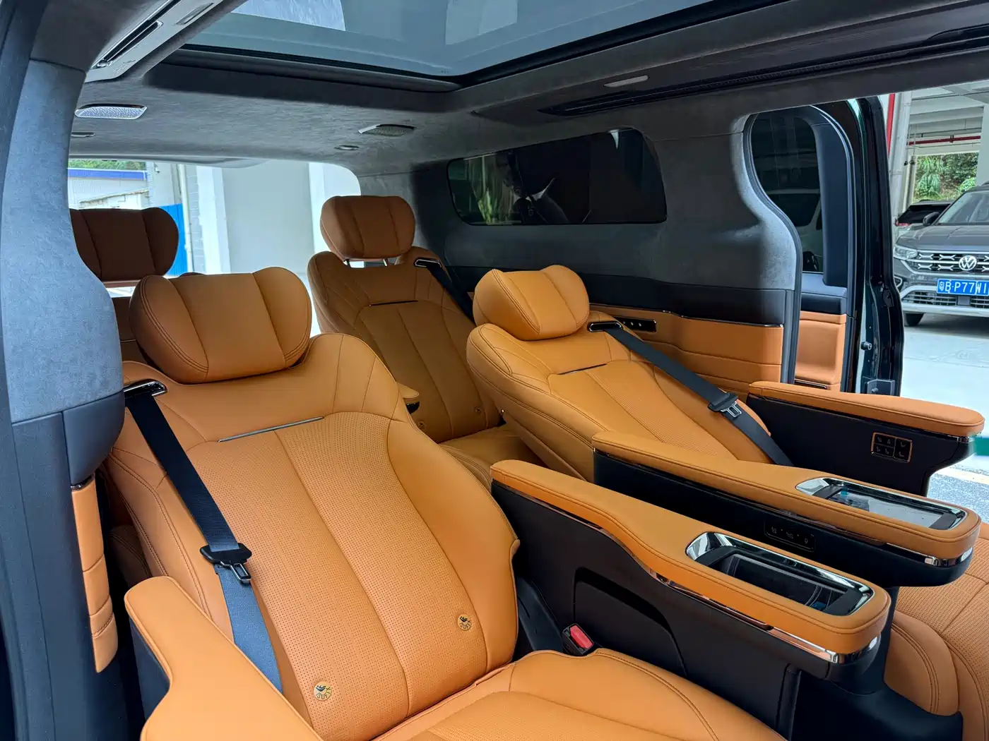 Geely Galaxy Yizhen L380 2025 Model 805km Flagship Edition AWD фото 10