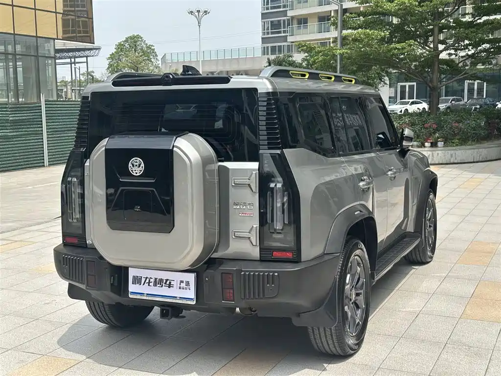 JIETU TRAVELER
