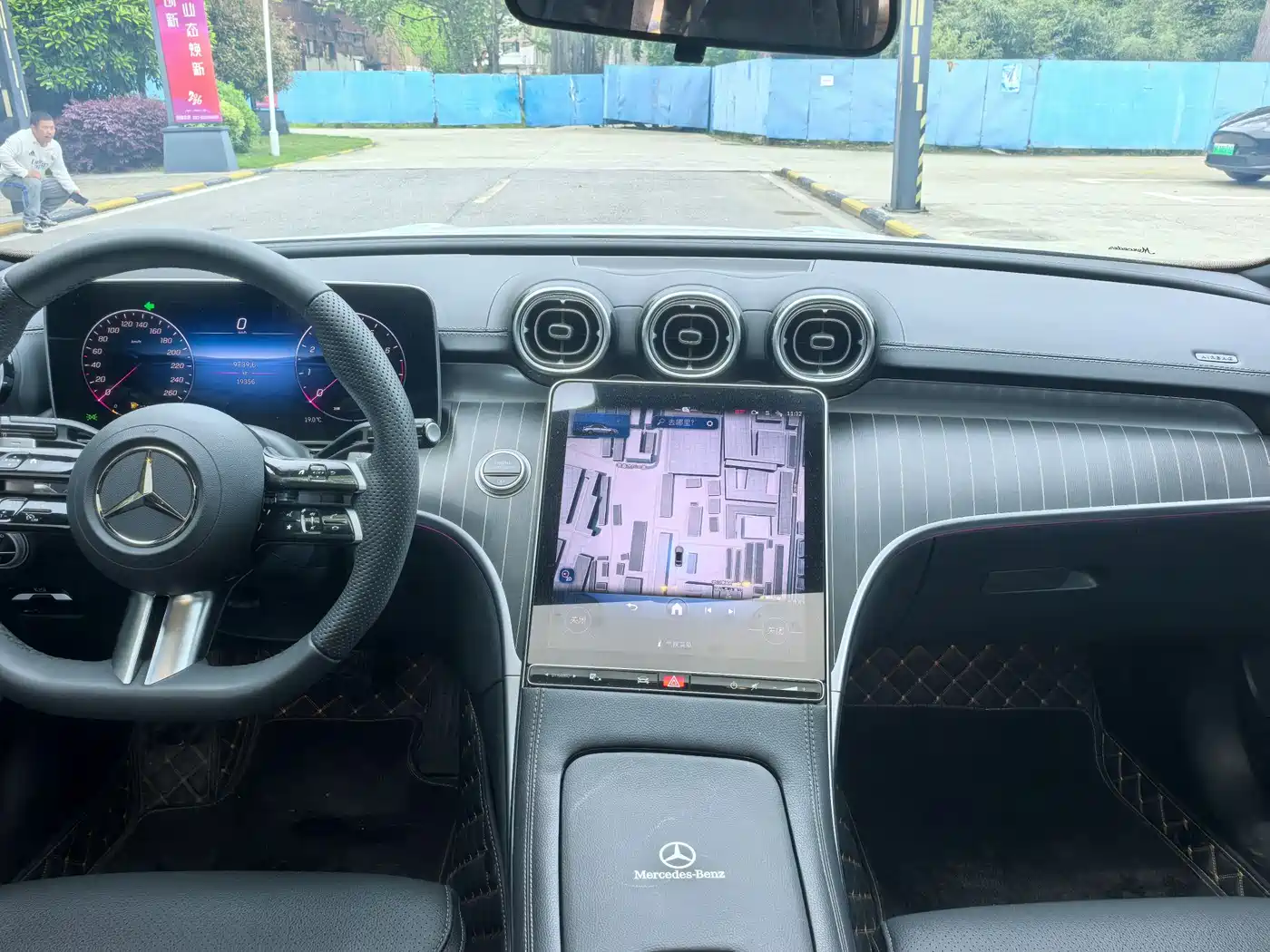 MERCEDES-BENZ C CLASS