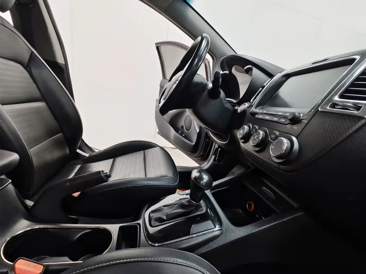 Kia K3 2016 1.6L Automatic DLX фото 15