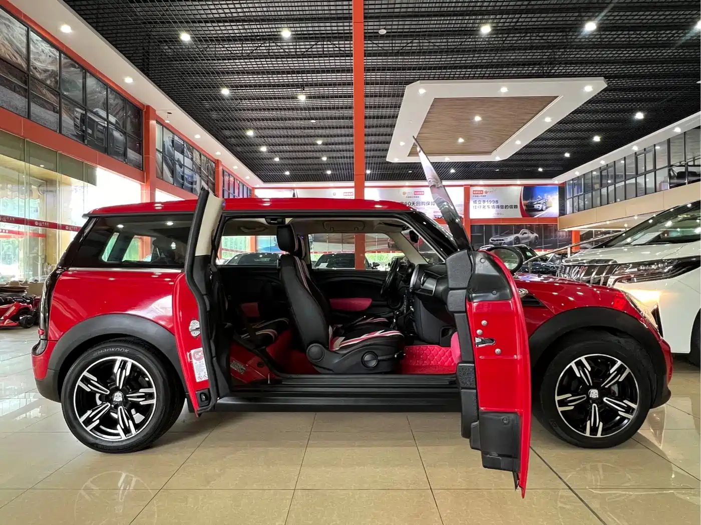 MINI CLUBMAN 2014 2011 1.6L ONE