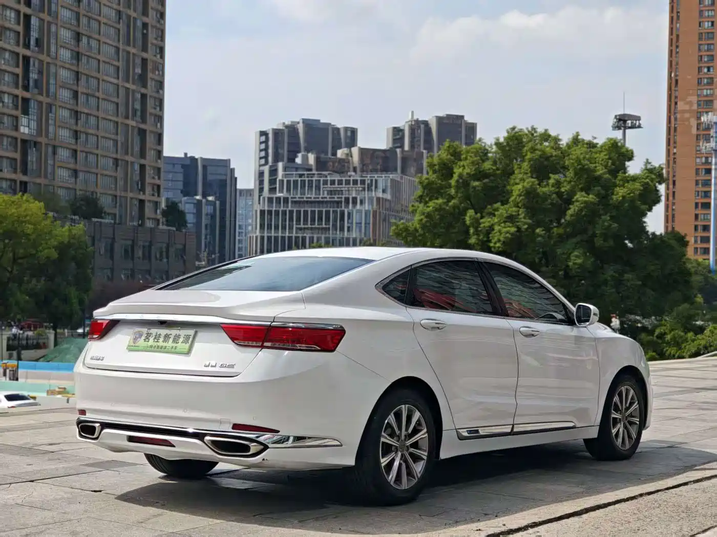 Geely Borui PHEV 2018 2018 1.5T PHEV Premium Edition