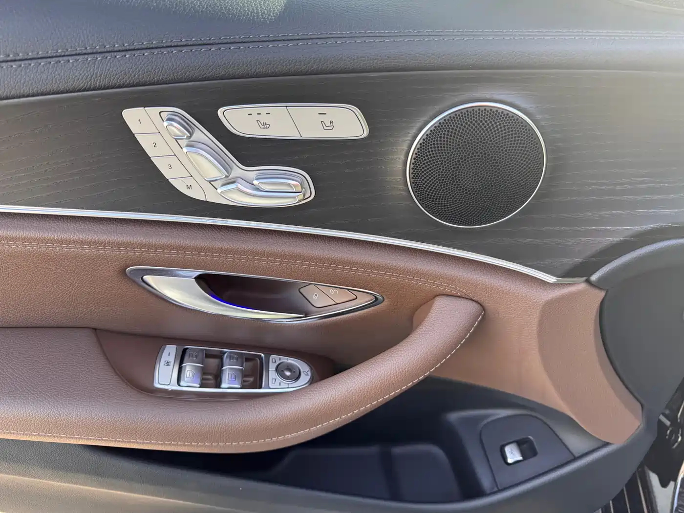 Mercedes-Benz E-Class 2019 Facelift E 300 L Sport Fashion фото 21