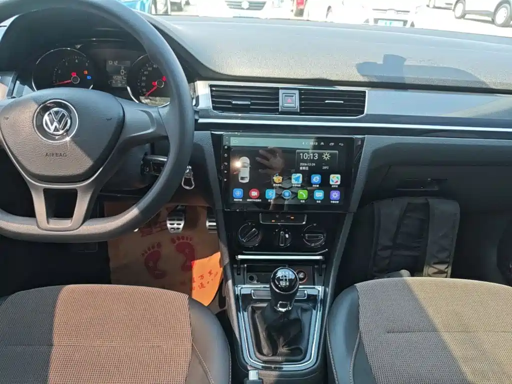 Volkswagen C-TREK 2017 2017 230TSI Manual Comfort