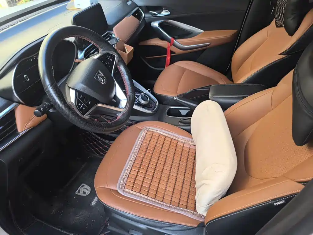 Baojun 510 2017 2017 1.5L Auto Luxury
