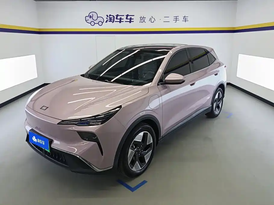 2025 Besturn Yueyi 03