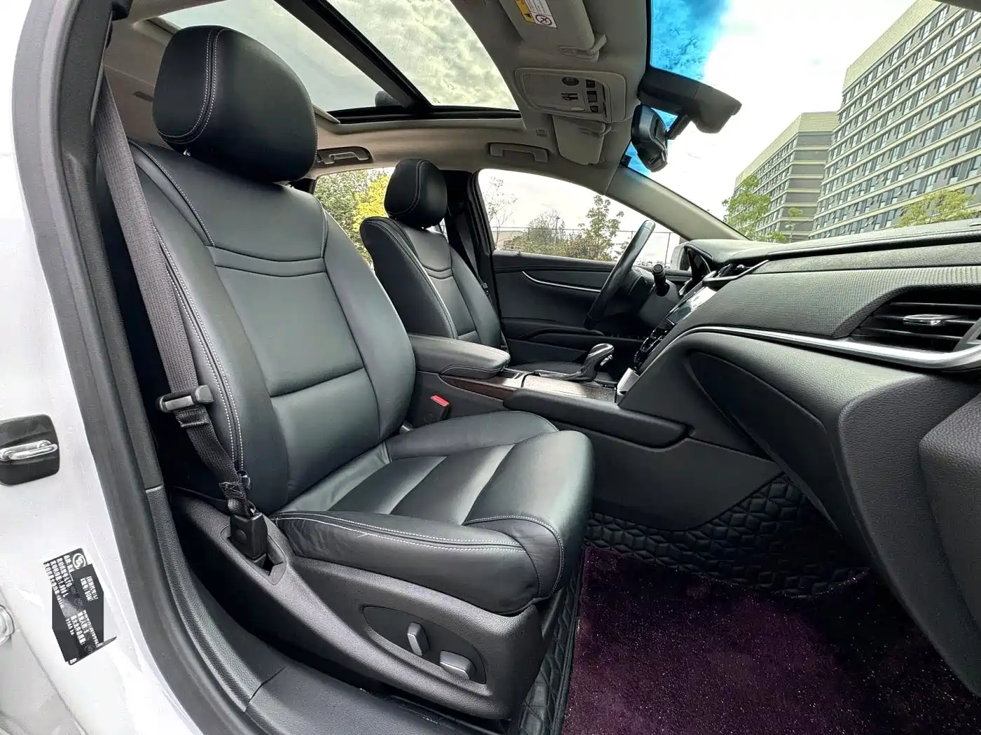 Photo 9 - Cadillac XTS