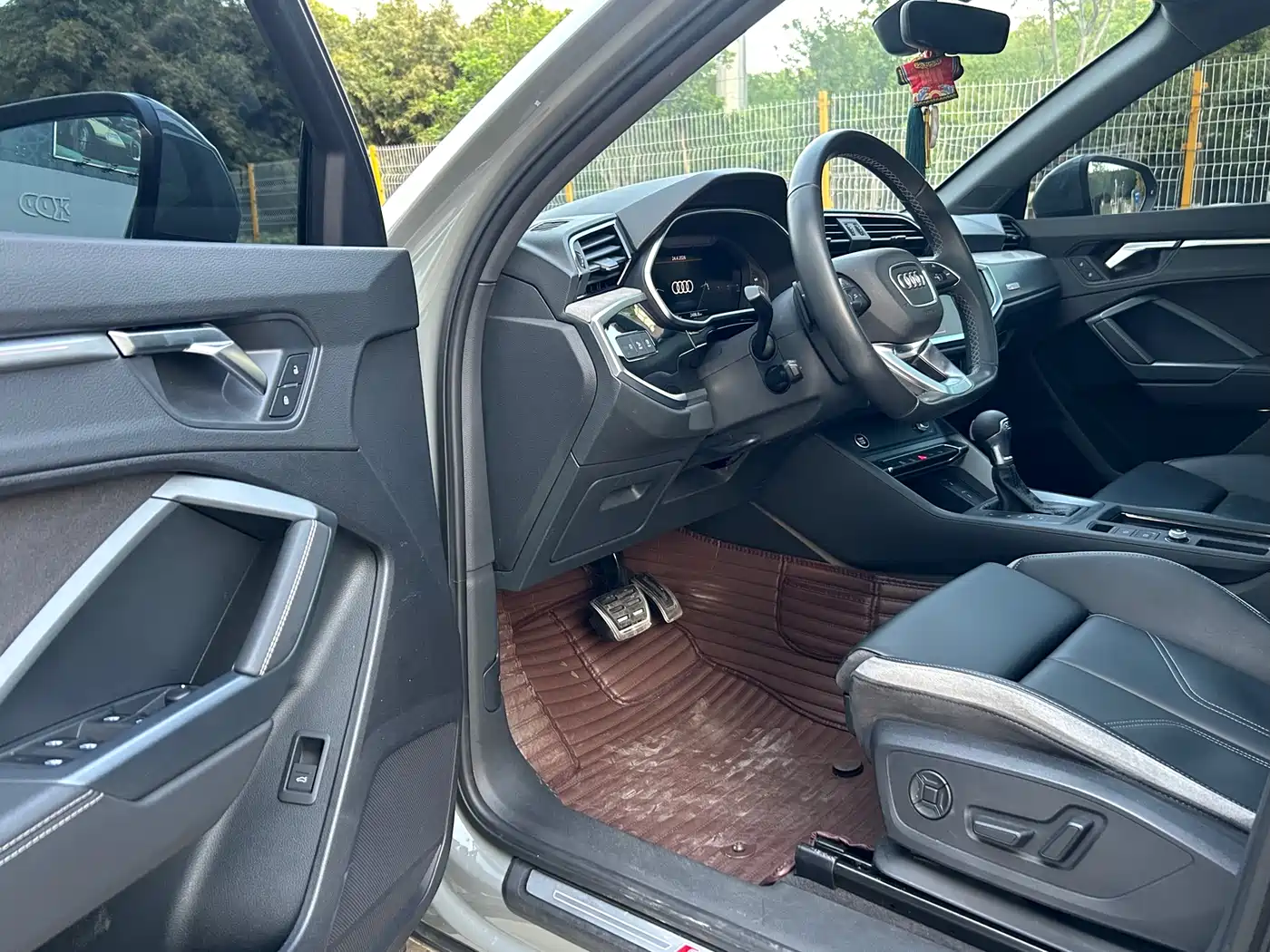 Audi Q3 2024 35 TFSI Fashion Sport фото 4