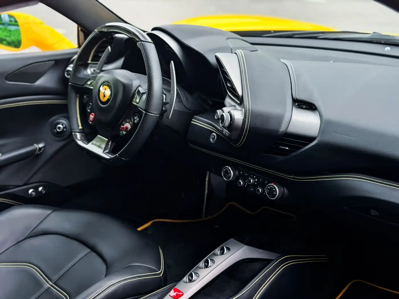 Ferrari 488 2015 488 GTB фото 16