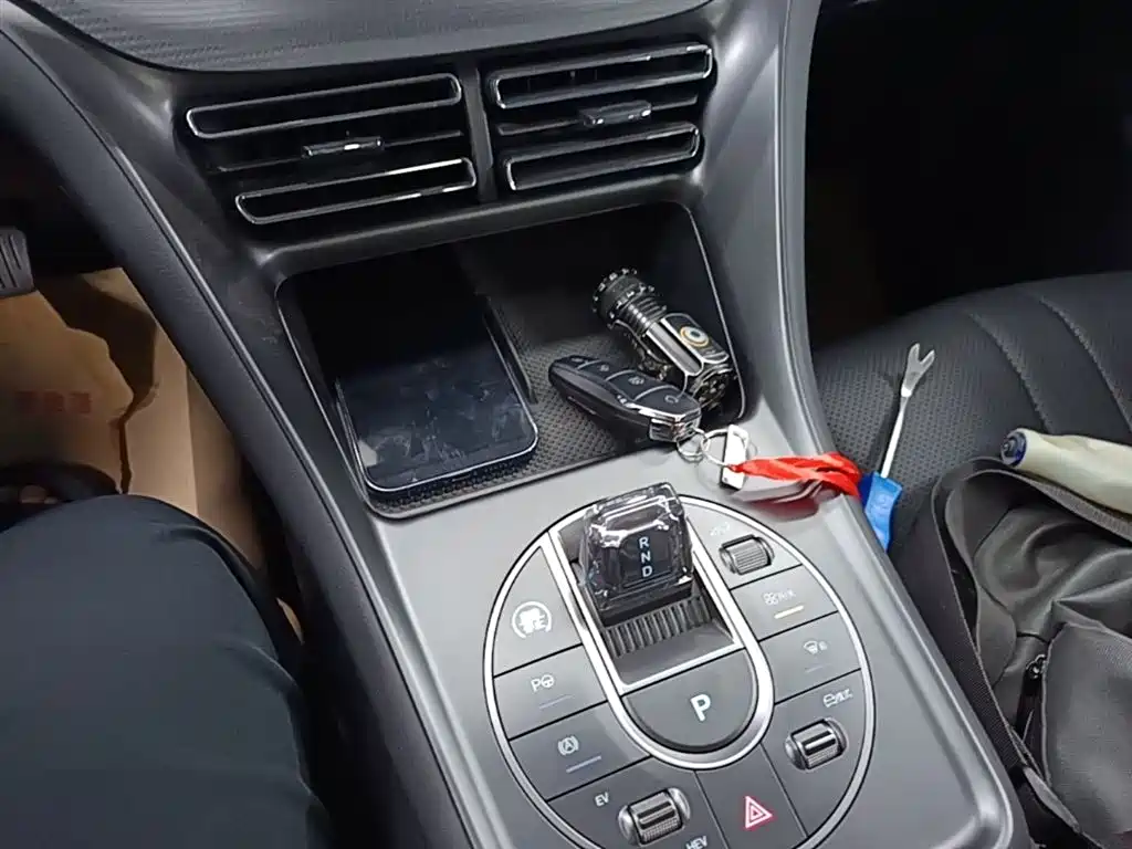 BYD Seal 05 DM-i 2025 DM-i Smart Drive Edition 75KM Premium фото 14