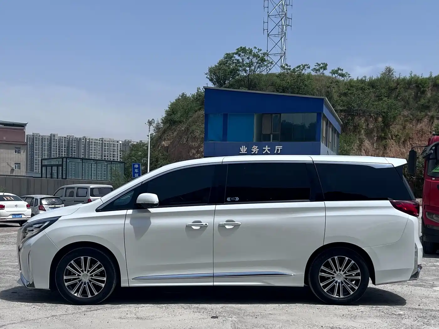 GAC Trumpchi Trumpchi M8 2023 Master Series 390T Ultimate Edition фото 7