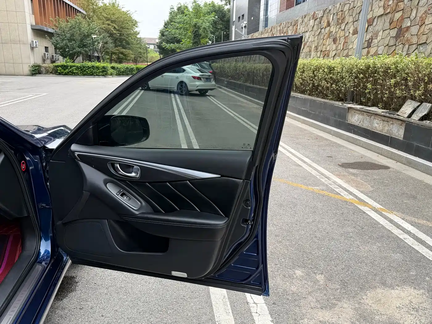 Infiniti Q50L 2019 2018 2.0T Comfort (China VI)