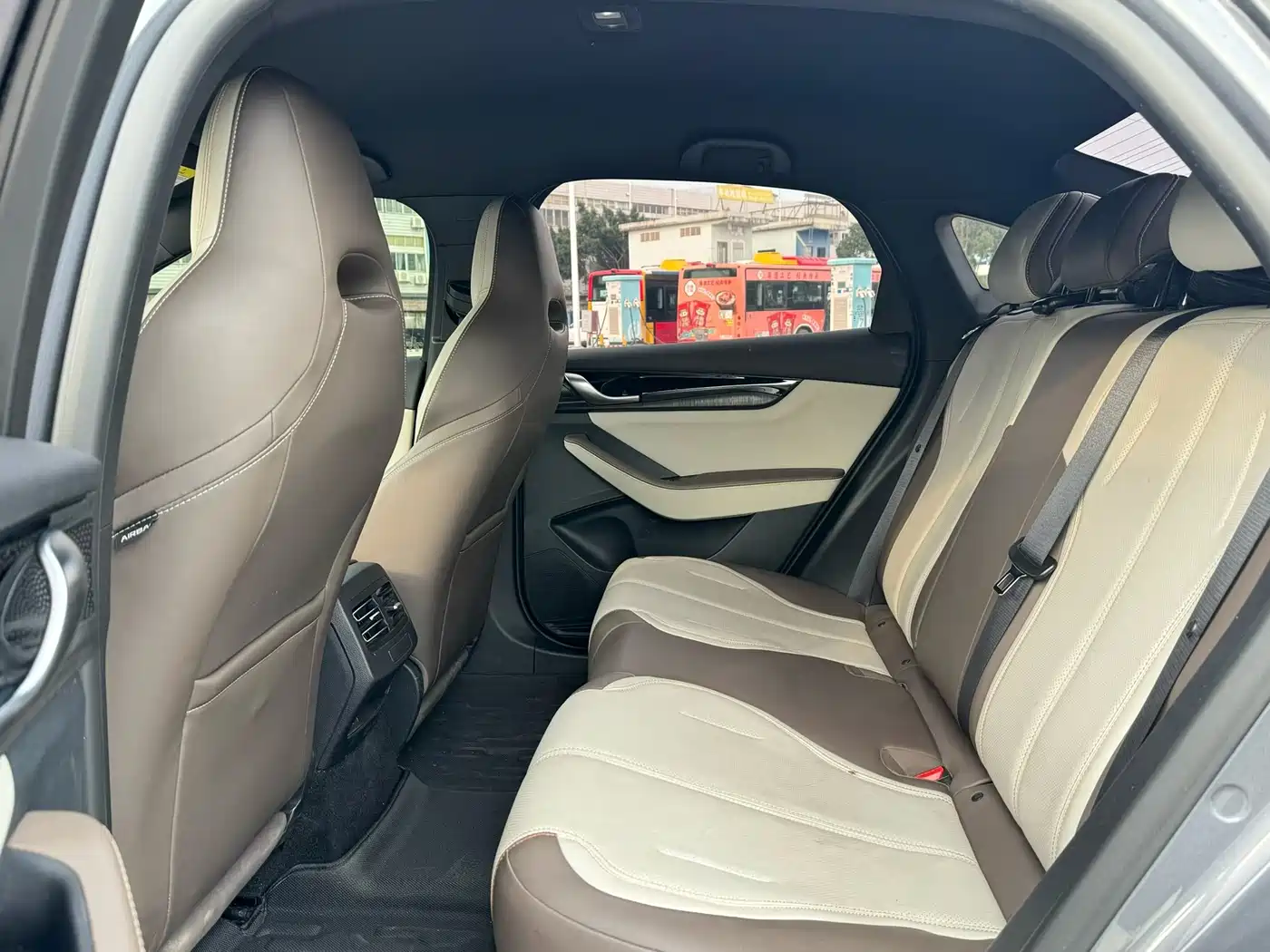 BYD Qin PLUS 2023 Champion Edition DM-i 55KM Leading фото 6