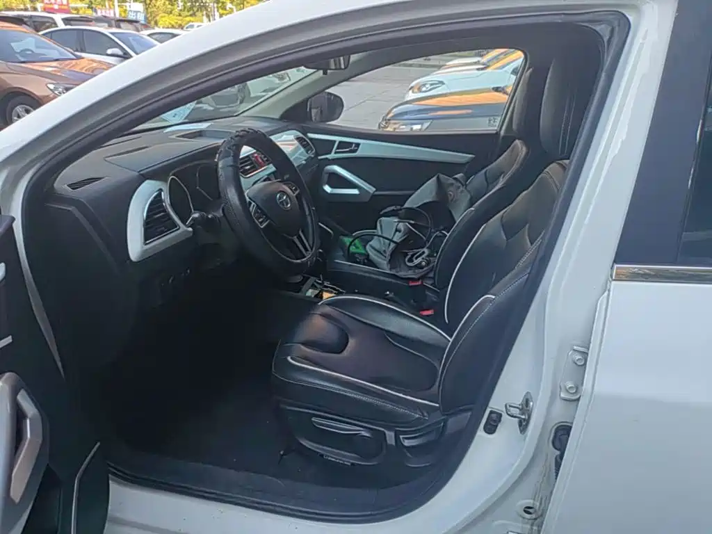 JAC Refine S2 2015 2015 1.5L CVT Luxury