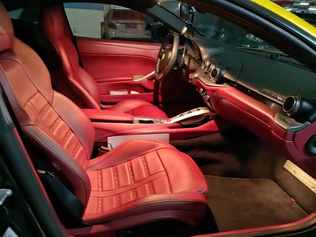 Ferrari F12berlinetta 2014 2013 6.3L Standard