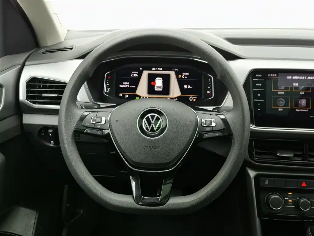 VOLKSWAGEN TU KAI