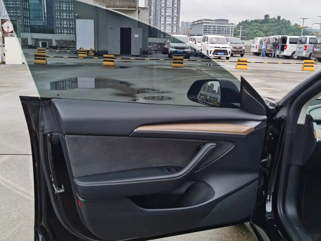 Фото 7 - Tesla Model 3