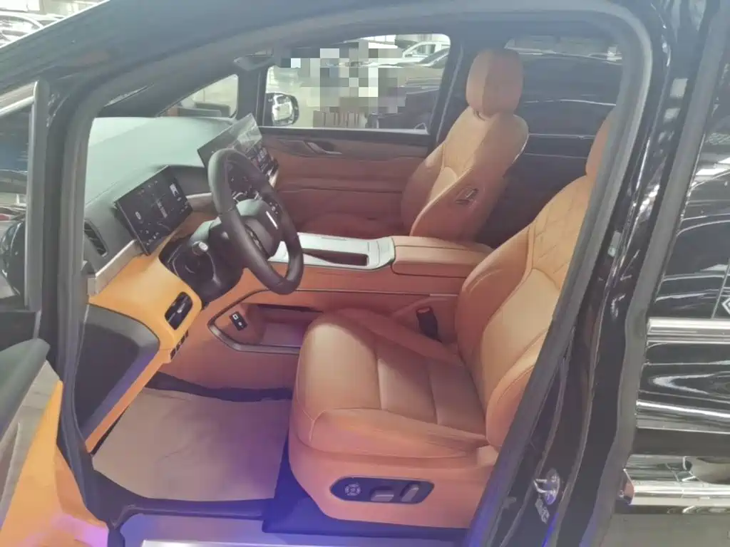 WEY Alpine 2026 2025 AWD Alpine 8