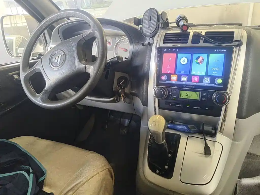 Foton Fengjing G5 2020 2020 Model 2.0L Long Wheelbase Flat Roof 6-Seater MPV 1TZS