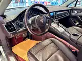 صورة 10 - Porsche Panamera