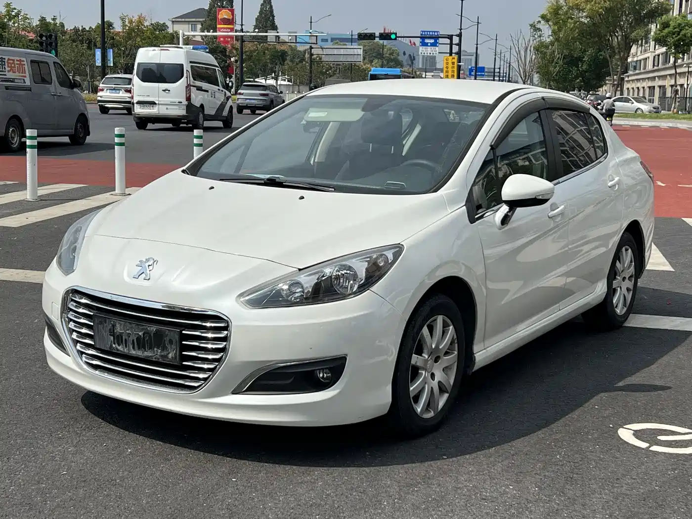 Peugeot 308 2016 2014 Model Joy Edition Classic 1.6L Automatic Superior Style