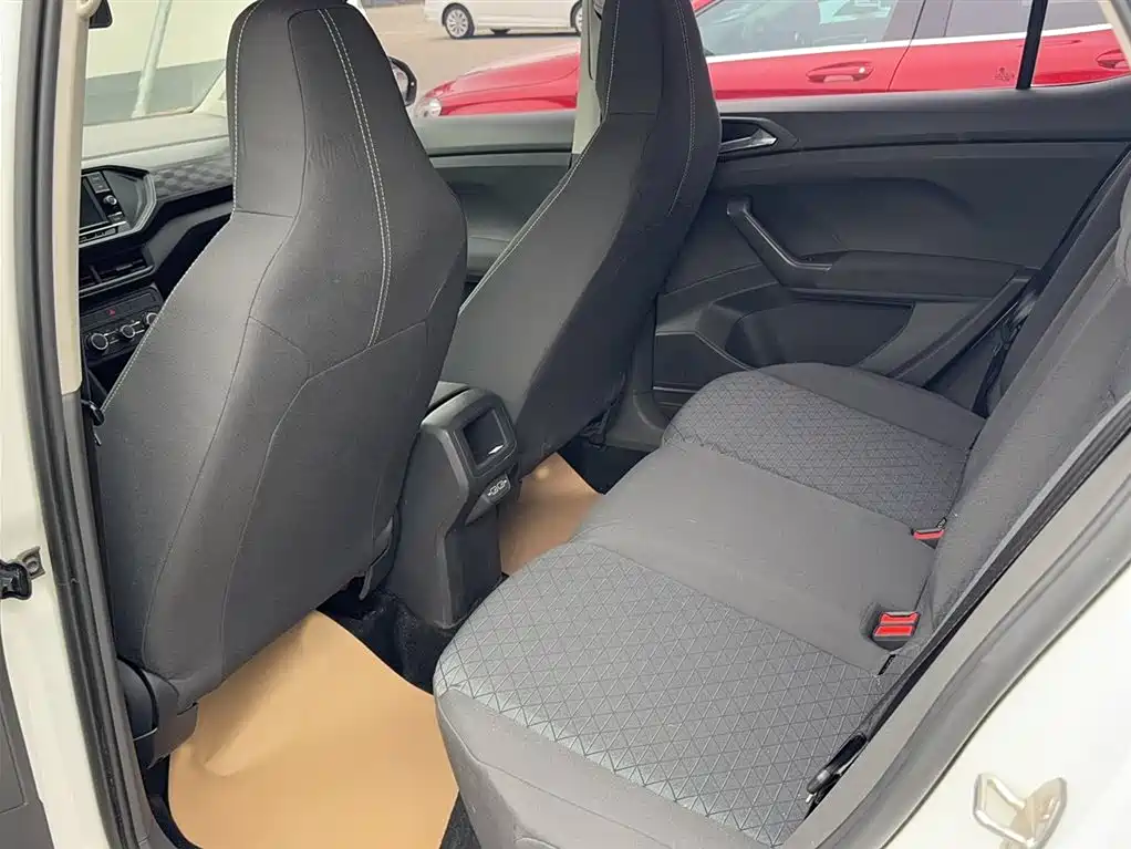 Volkswagen T-Cross 2020 1.5L Automatic Trend Edition фото 14