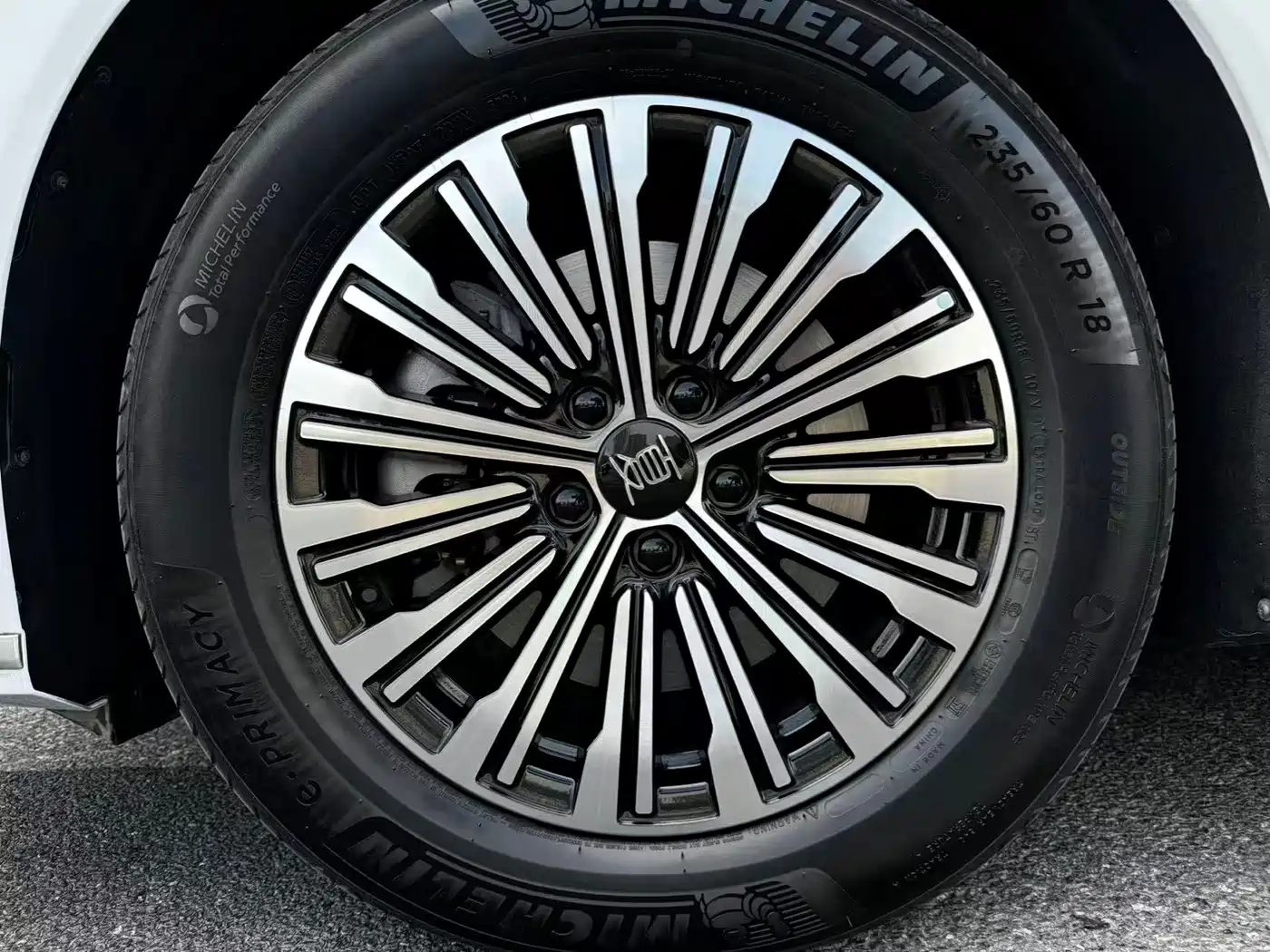 BYD Xia 2026 2025 DM-i 1.5T 180km Excellence
