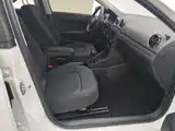 Фото 8 - Volkswagen Jetta