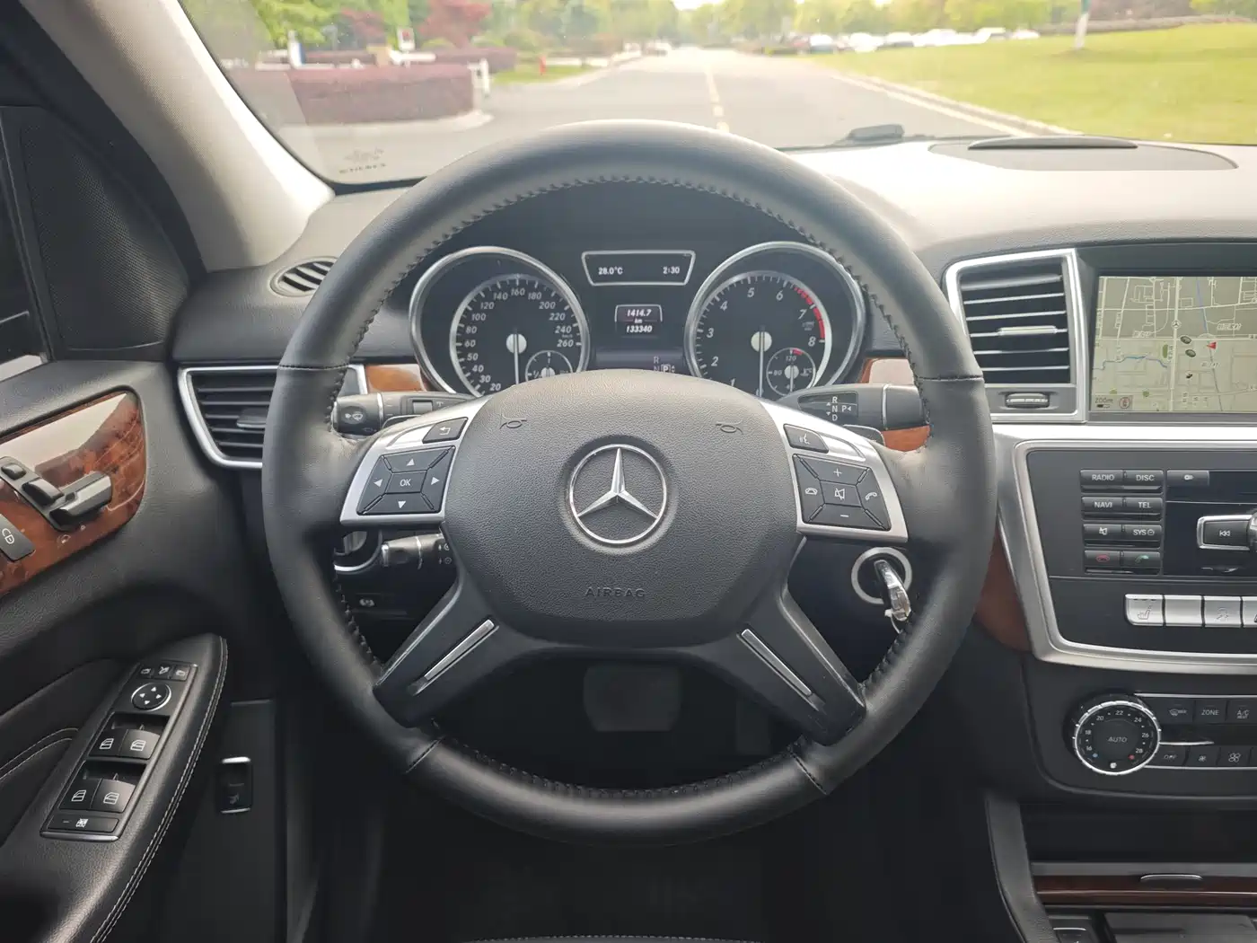 Mercedes-Benz M-Class 2014 ML 400 4MATIC Dynamic фото 11