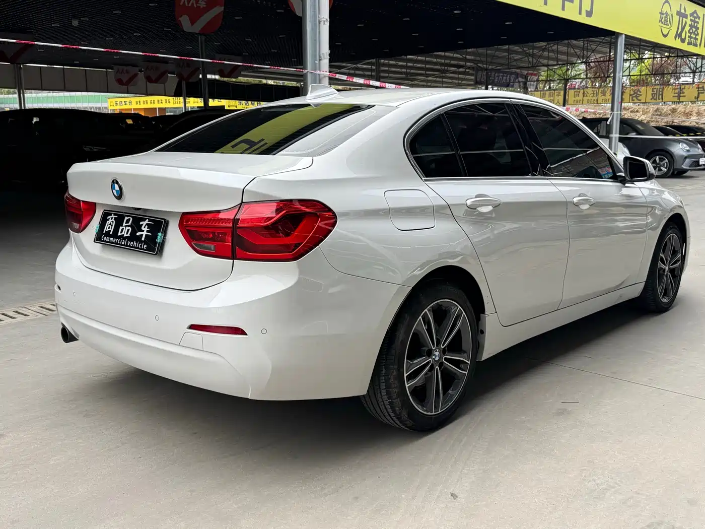 BMW 1 Series 2019 118i Fashion Edition фото 14