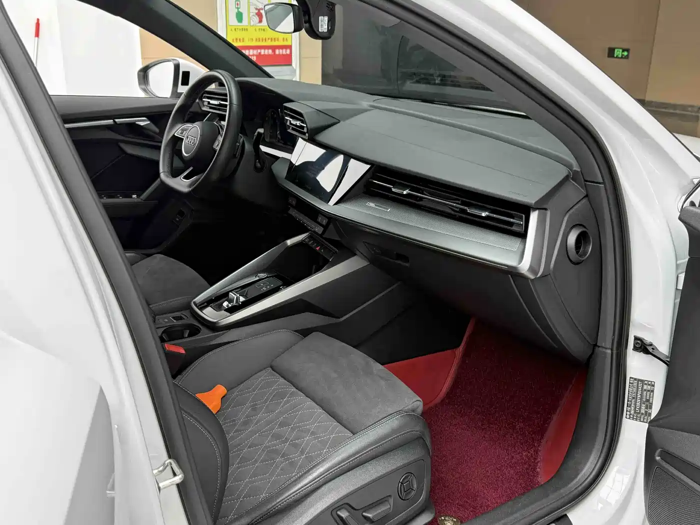Audi A3 2023 Sportback 35 TFSI Luxury Sport фото 12
