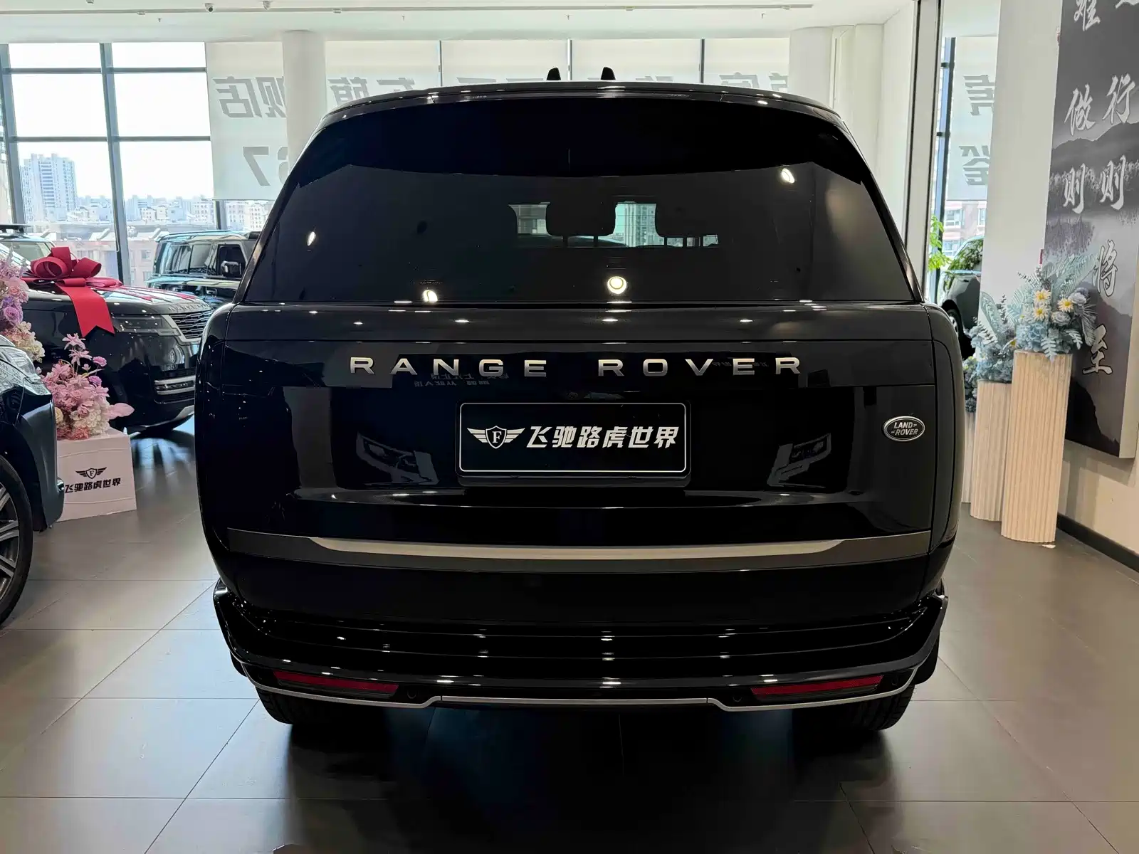 Фото 22 - Land Rover Range Rover