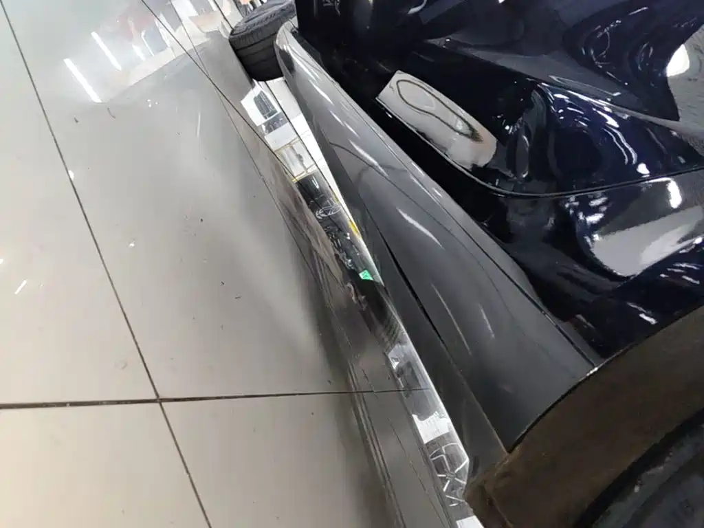 Фото 22 - Tesla Model 3