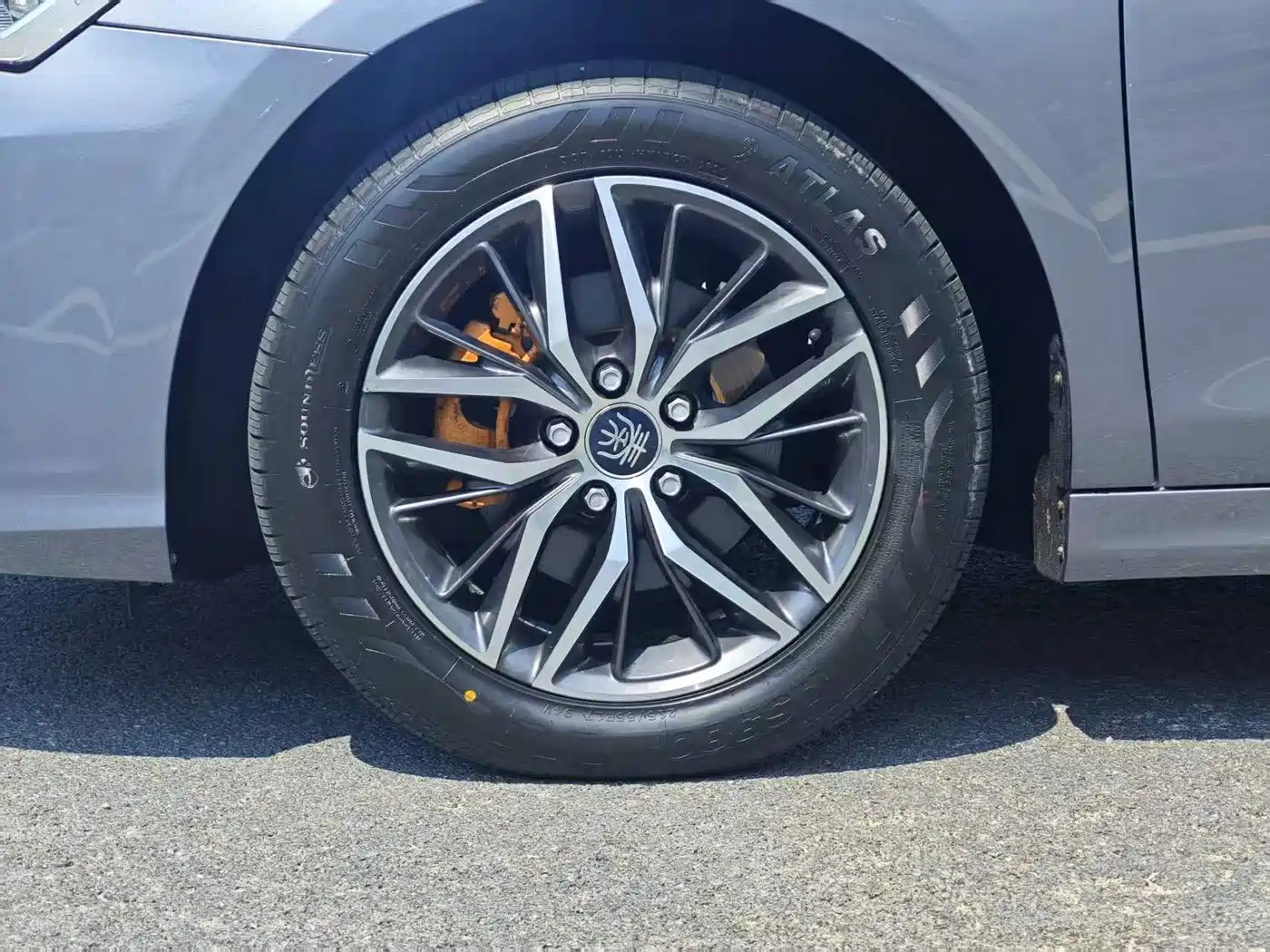 BYD Qin PLUS 2021 2021 DM-i 120KM Flagship