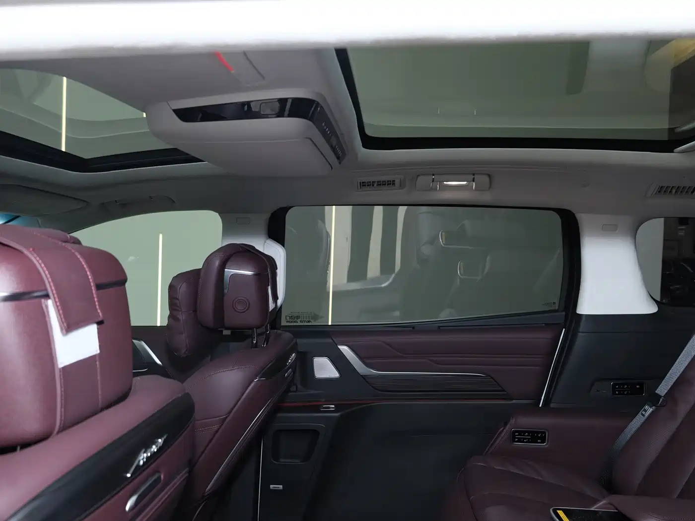 Buick Century 2025 2.0T 6-Seater World Edition фото 29