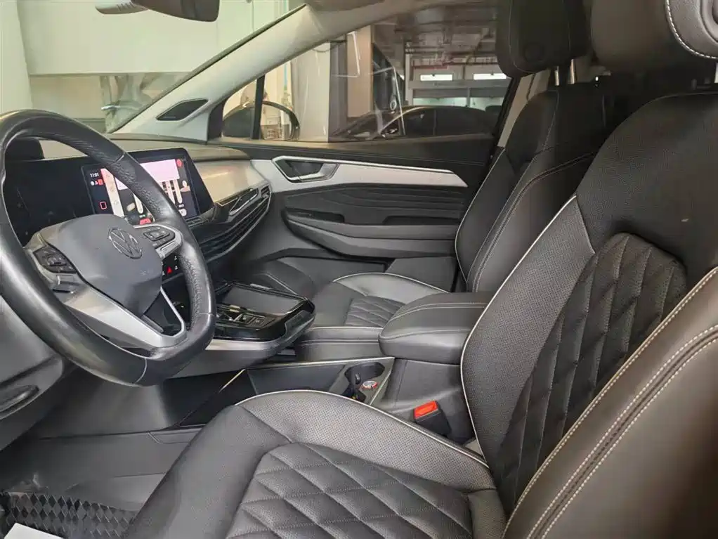 Volkswagen Talagon 2023 Facelift 530TSI 4WD Flagship Victory Pro Edition 6-Seater фото 23