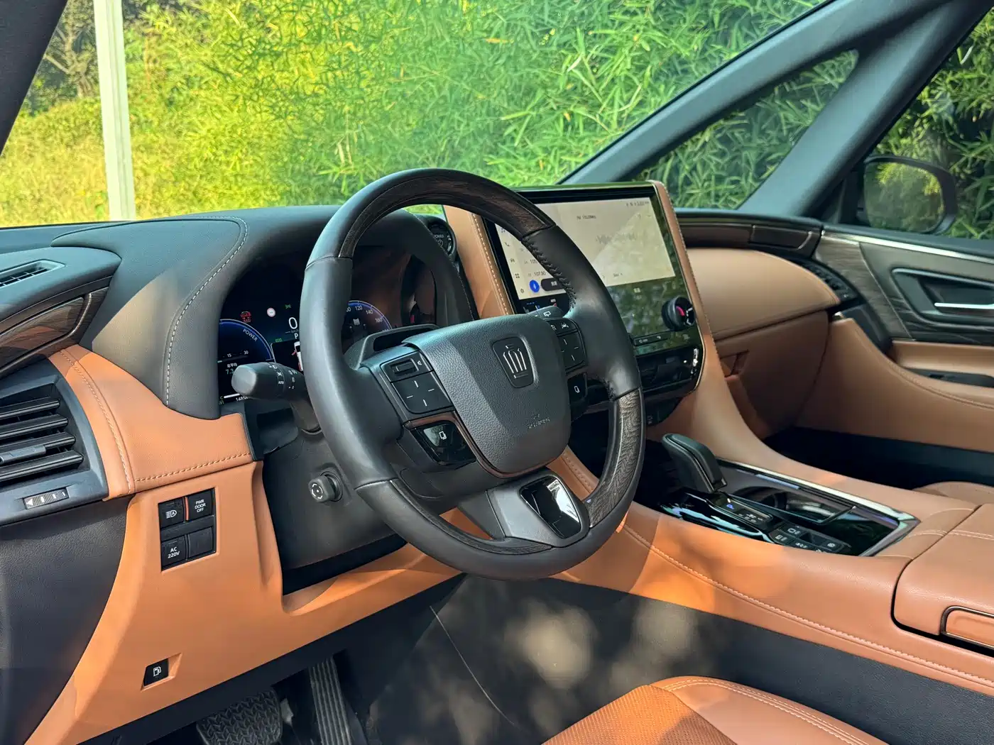 Toyota Vellfire 2026 2024 Crown Hybrid 2.5L Premium Edition