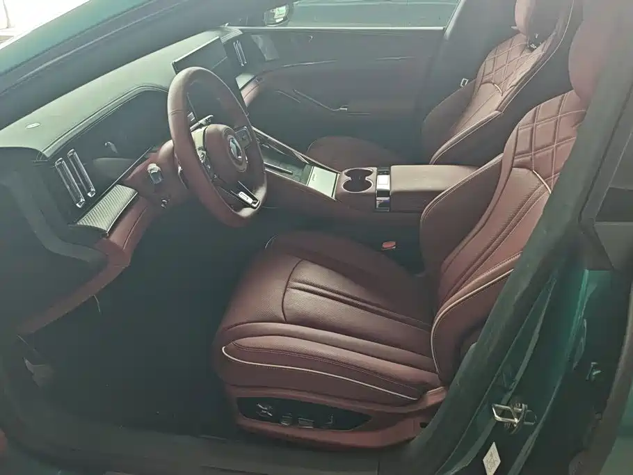 Denza Z9GT 2026 2026 Model Yi San Fang Flash Charge Performance Edition