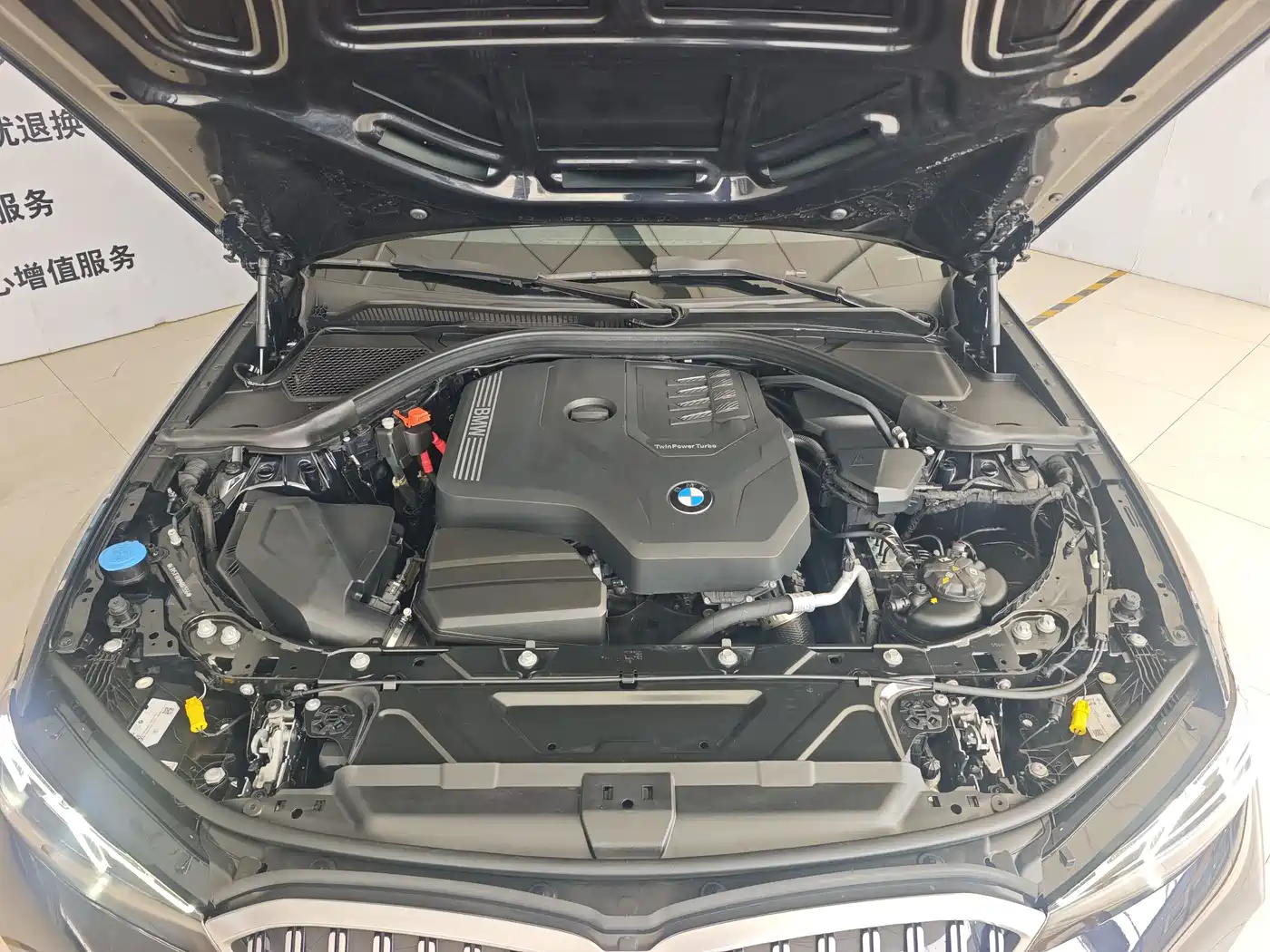 BMW 3 Series 2024 320Li M Sport Package фото 10