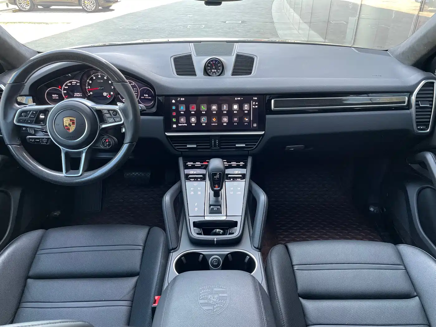 PORSCHE CAYENNE
