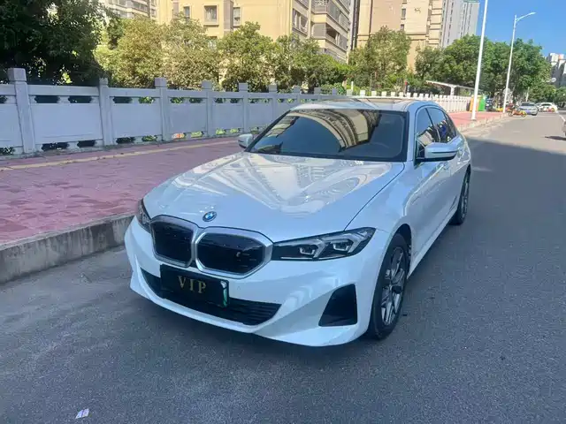 BMW i3 2023