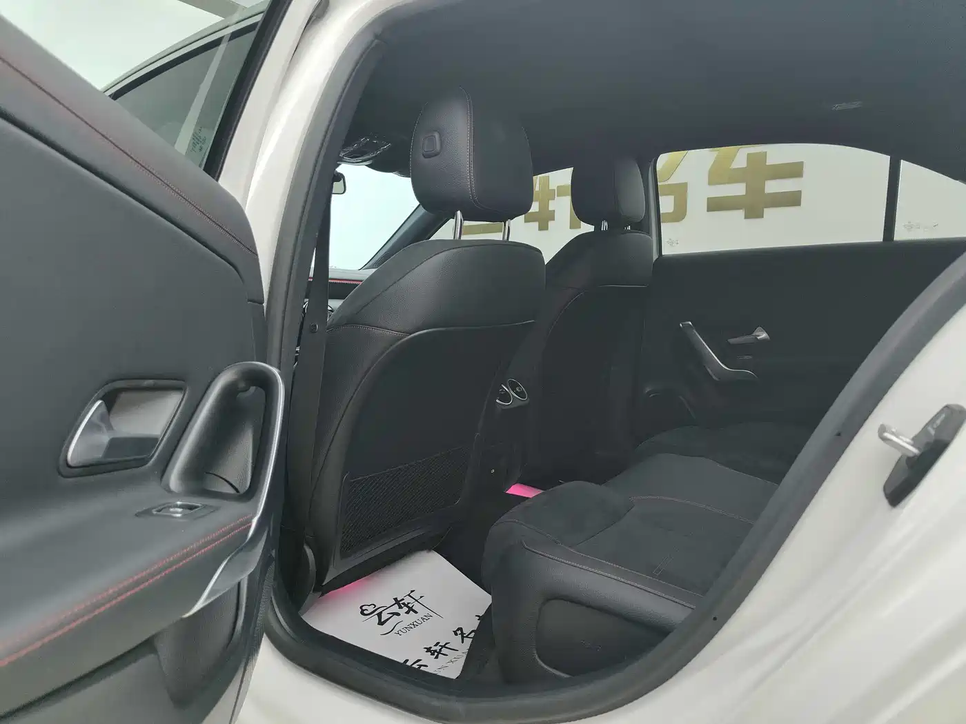 Mercedes-Benz A-Class 2025 A 200 L Fashion Edition фото 9
